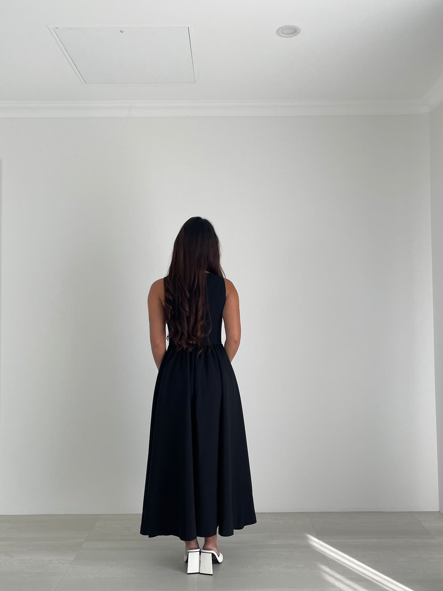 Arimia Midi Dress